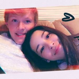 Meet your Posher, Caitlin